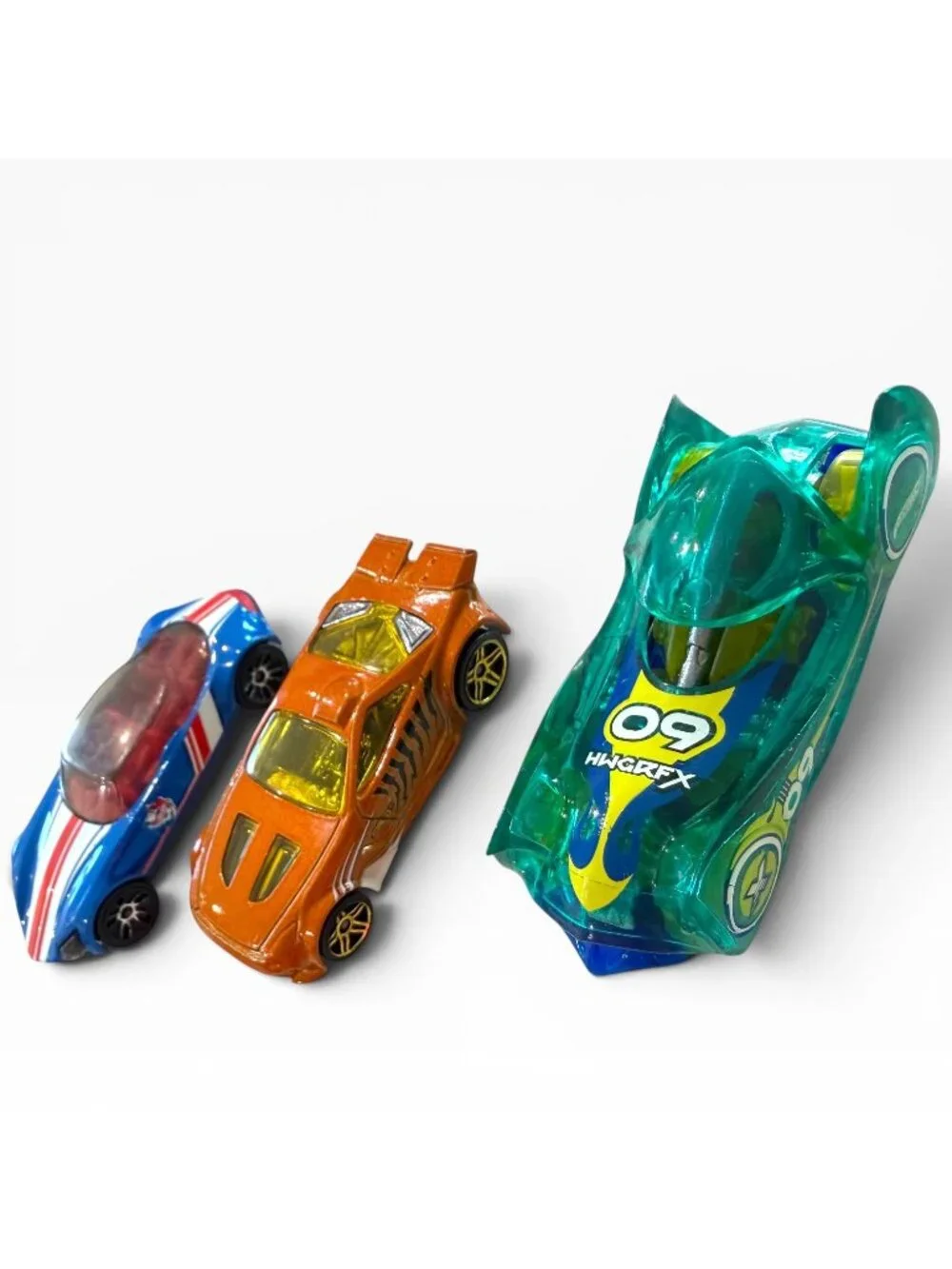 Hot Wheels Lot of 8 – Ford Mustang, Custom ’64 Galaxie, Corvette, Sports Cars